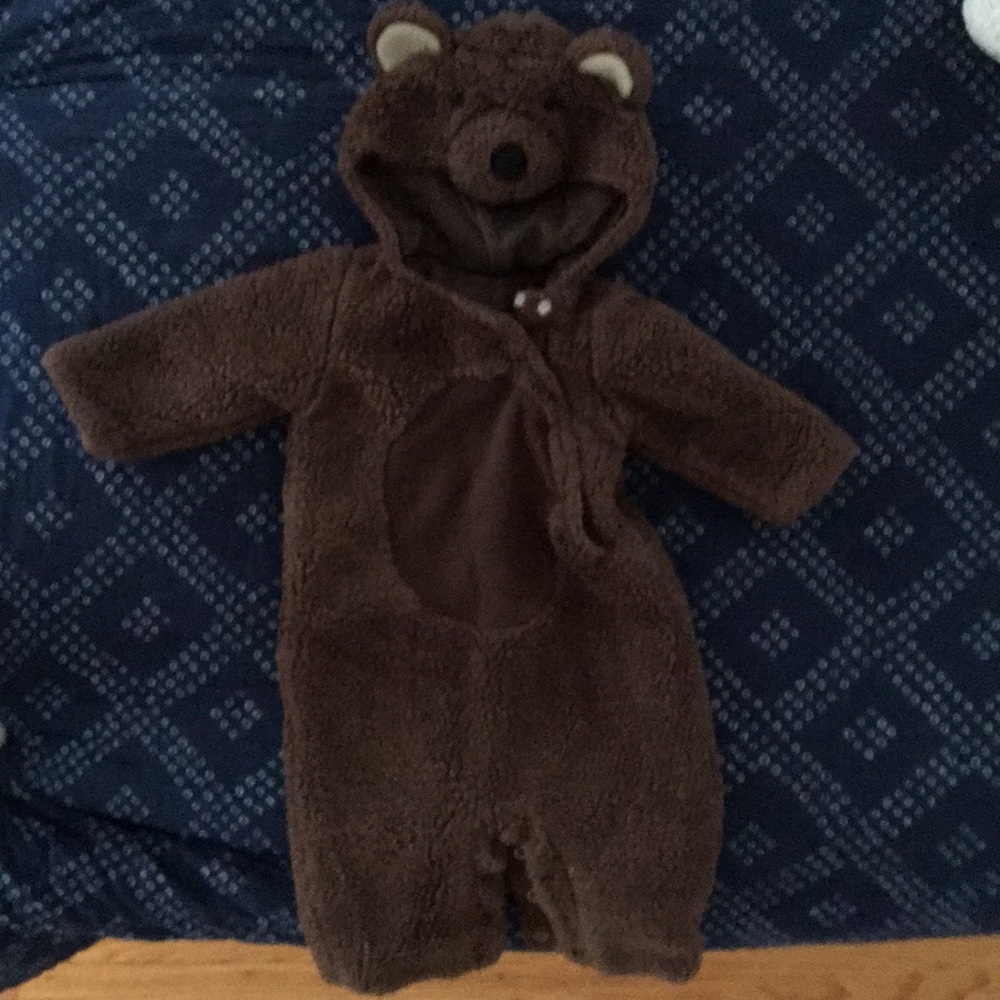 Adorable and warm bear costume